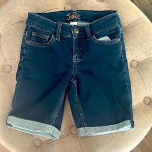 Justice Jean Shorts , sz 8 Demin